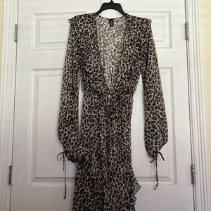 Long cover up/dress.  VS XS